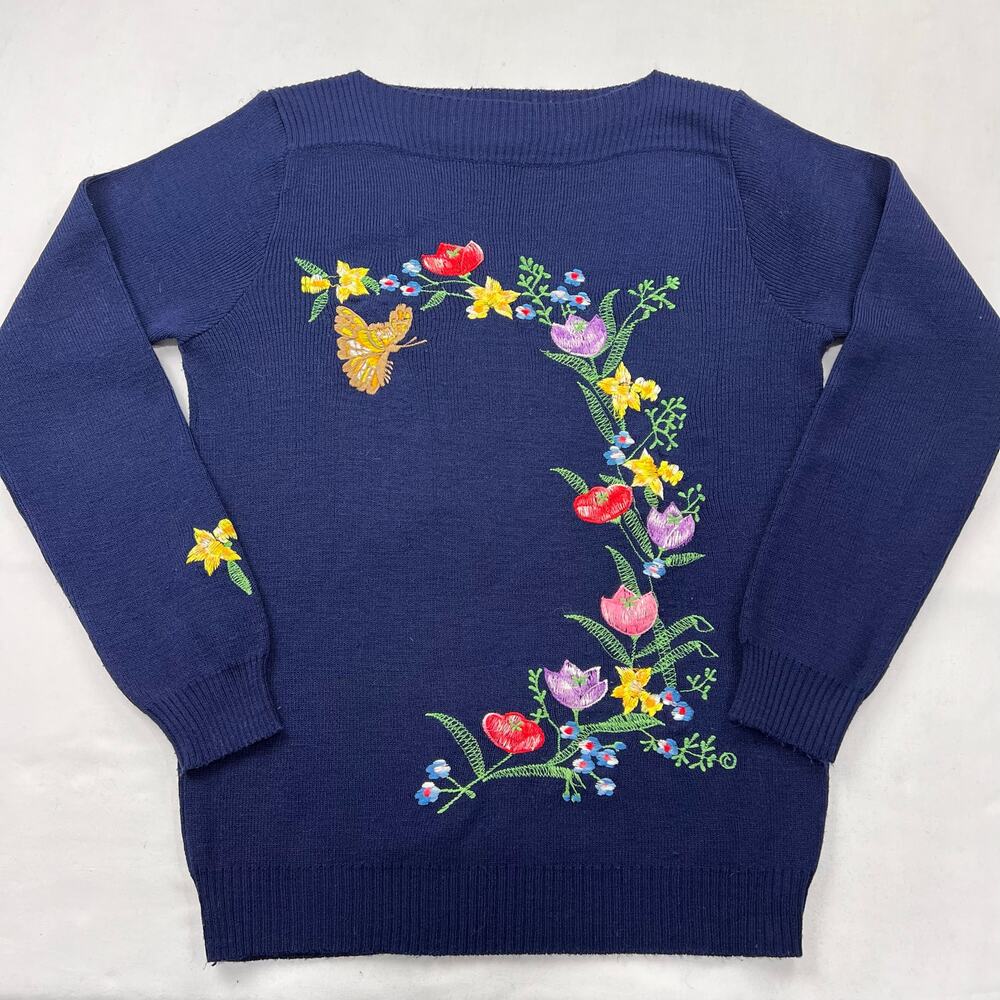 CynLes Shirlee Designs Vintage floral embroidered Women's Sweater Small 60’s